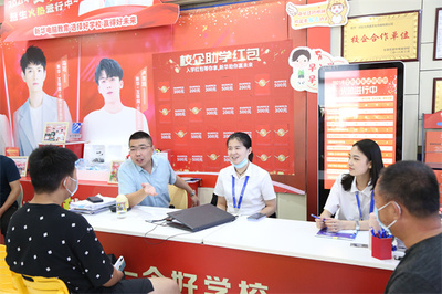 學(xué)技術(shù)也可出彩 石家莊新華職業(yè)教育助力影視傳媒技術(shù)開(kāi)發(fā)